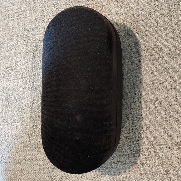 Tom Ford Eyeglass Case-Black Velvety soft-used - Picture 2 of 3